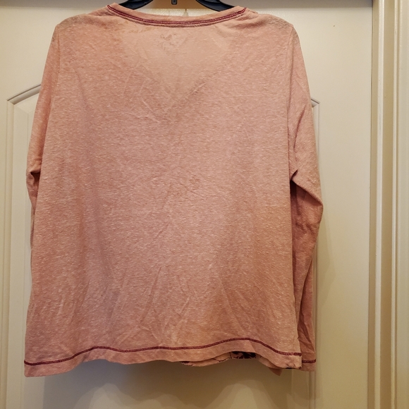 Top - Picture 2 of 2